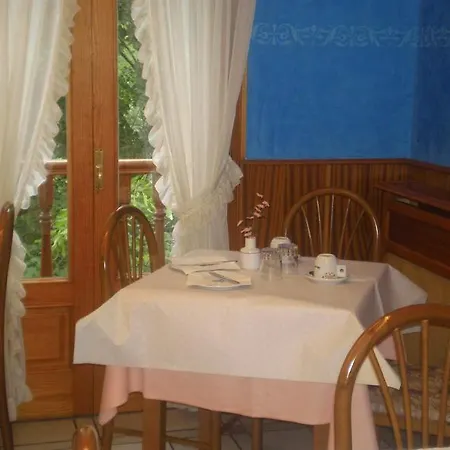 Arcea El Capitan 2* La Vega de los Caseros