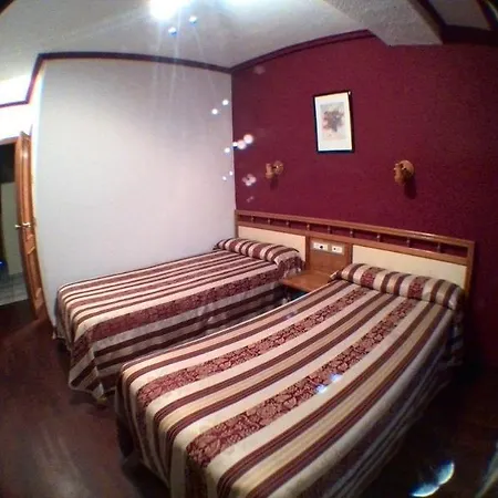 Arcea El Capitan Hotel La Vega de los Caseros