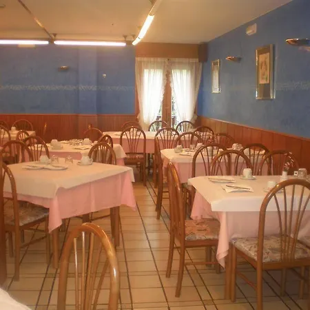 Hotel Capitan 2*